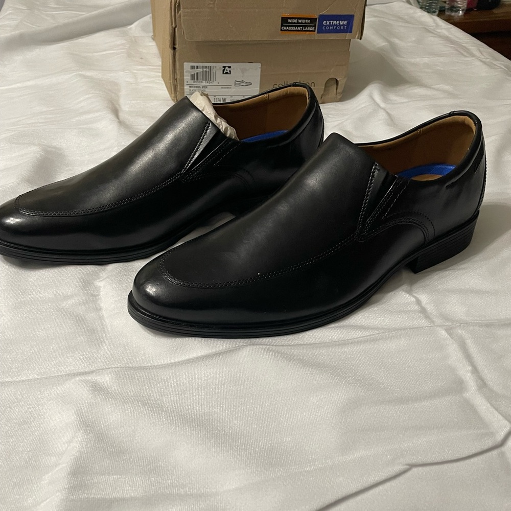 Brand new in box, Mens Clark dress shoe sz 10 1/2, black